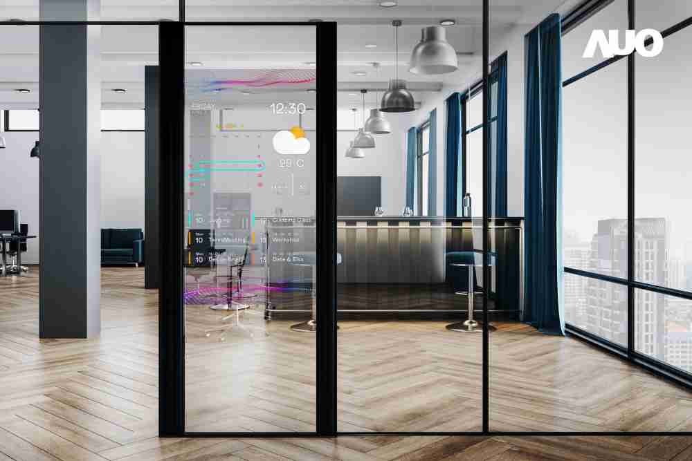 60吋Micro LED透明窗屏显示器，，，，可依需求调整并延伸应用于不同场域，，，包括汽车侧窗或家庭玄关、、、智慧橱窗、、、商业展示等面向，，提供丰富的信息娱乐内容